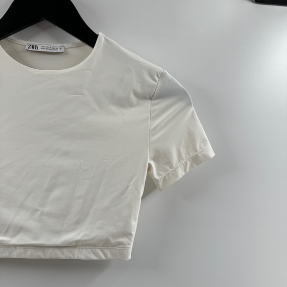 Zara White Super Cropped Buttery Soft Top Size Small - Picture 3 of 5